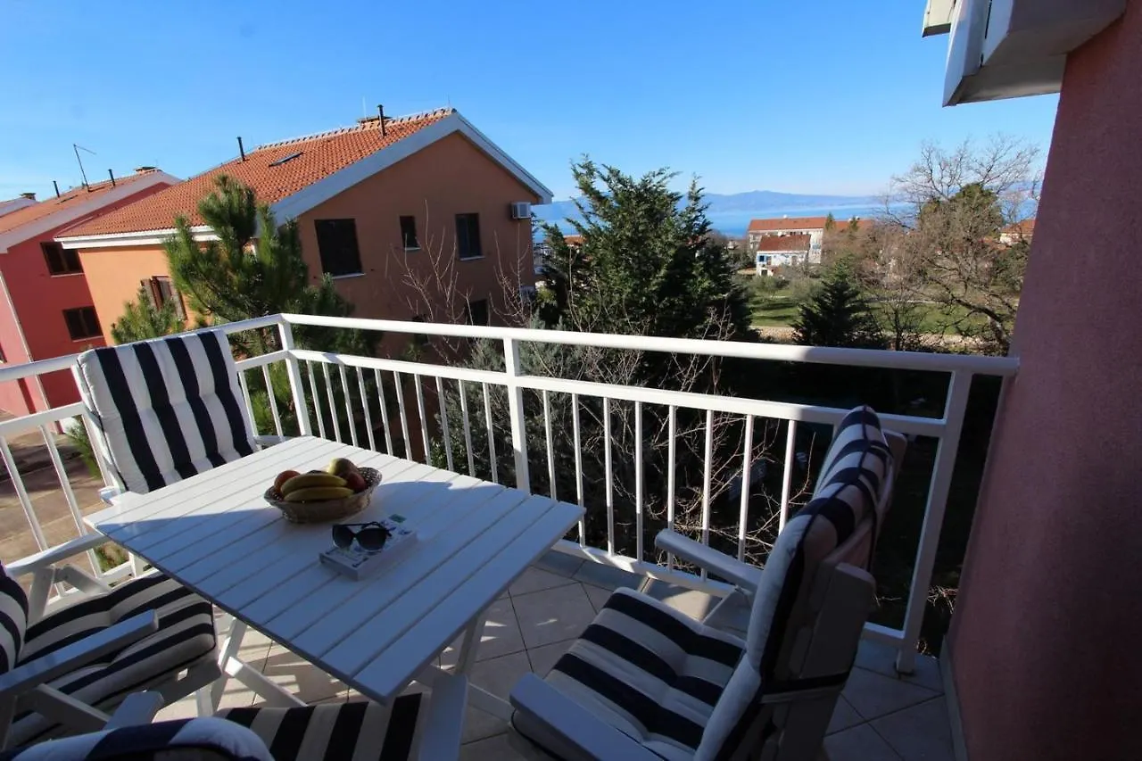 Apartments Valdina Malinska