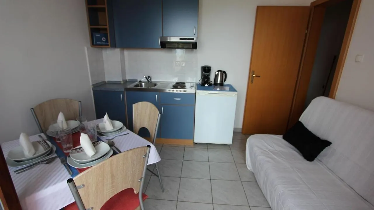 Apartments Valdina Malinska